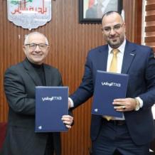 البنك الوطني وبلدية نابلس يجددان شراكتهما الاستراتيجية