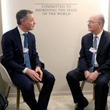 مصطفى يبحث مع مدير برنامج الأمم المتحدة الإنمائي سبل تنفيذ برامج إعادة إعمار غزة والضفة