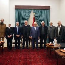 الرئيس يستقبل لجنة متابعة الانتخابات المحلية