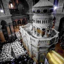 الاحتلال يمنع الكاردينال بيتسابالا من دخول كنيسة القيامة