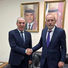 الشيخ والصفدي يبحثان الأوضاع الإنسانية في غزة