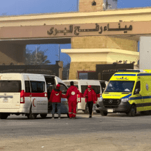 إجلاء مرضى عبر معبر رفح لتلقي العلاج في الخارج وإغلاق المعبر غدا