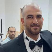 خاص| استشهاد شاب واعتقال والده وشقيقه خلال اقتحام الاحتلال لبلدة سلواد شرق رام الله