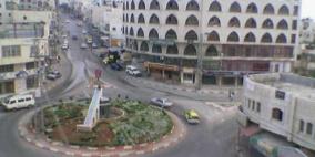 رئيس بلدية طولكرم يبحث وبنك القدس توطيد العلاقات المشتركة