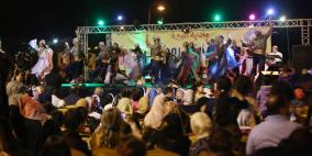 بلدية البيرة تنظم الأمسية الرمضانية الثانية في حديقة السفراء