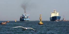 توالي عبور السفن مع التشغيل التجريبي لقناة السويس