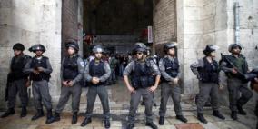 الاحتلال يعتقل 3 فتيات مقدسيات على بوابات الأقصى