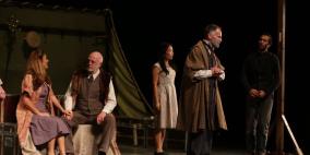 بالصور: عرض مسرحية "هاملت" لأول مرة في فلسطين