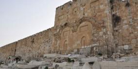 تعرض مقبرة دير بيت جمال غرب القدس للتدنيس