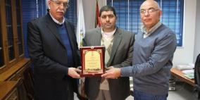 شركة ربحي الحجة تكرم كهرباء محافظة القدس