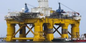 برنت يبدأ رحلة الصعود يقلص خسائره إلى 9.3%