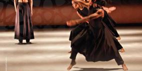 فرقة "اكرم خان" تختتم فعاليات مهرجان رام الله للرقص المعاصر