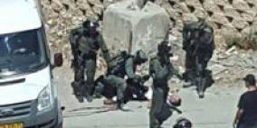 الاحتلال يطلق النار على شاب شمال القدس