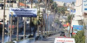 مستوطنو 'كريات أربع' يرشقون مركبات المواطنين بالحجارة