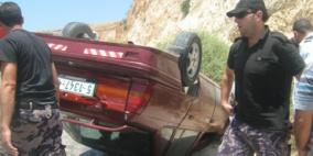 اصابة مواطن جراء انقلاب مركبته في جنين