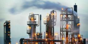 النفط يهبط مجددا في أطول سلسلة خسائر منذ فبراير