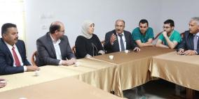 د. غنام تكرم شركة البريق وتشيد بالقطاع الخاص