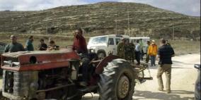 قوات الاحتلال تصور أراضي في قريتي رمانة وزبوبا غرب جنين