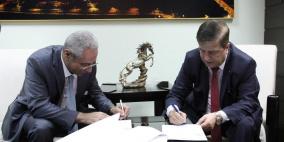 "الصحة" و"الشؤون الإجتماعية" توقعان مذكرة تفاهم لتنظيم إصدار التأمين الصحي