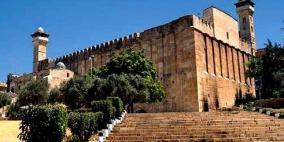 الاحتلال يمنع رفع الاذان (49) وقتا في الحرم الابراهيمي خلال الشهر الماضي