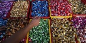 الشرطة تضبط 20 كيلو غرام من الشوكولاته الفاسدة في الخليل