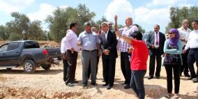 قلقيلية: المحافظ يتفقد بلدات وقرى جنوب المحافظة