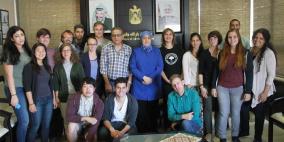 غنام لوفد شبابي أجنبي: كل من يحكم ضميره سينصر الحق الفلسطيني