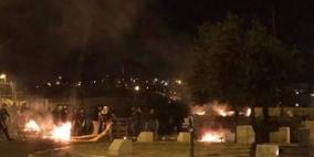 إحراق مركز لشرطة الاحتلال ومواجهات خلال تشييع الشهيد جهاد الطويل