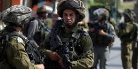 الخليل: قوات الاحتلال اعتقلت 120 مواطنا و31 طفلا خلال آذار الماضي