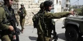 تسليم ثلاث جنود اسرائيليين مسلحين دخلوا مدينة نابلس