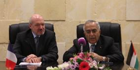 فرنسا والسلطة توقعان اتفاقية منحة بقيمة 10 ملايين يورو