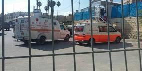 إصابة شاب بعدة طعنات في شجار بالخليل