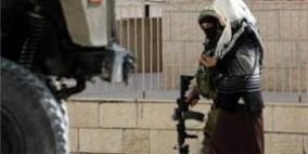 الاحتلال يعتقل فتاة من البلدة القديمة بالخليل