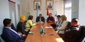 اللجنة الوطنية للتربية والثقافة والعلوم تدعم إصدار كتاب "أرض الورد" لأسامة السلوادي