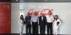 المشروبات الوطنية كوكاكولا/كابي ترعى الفريق النسوي للمبارزة في نادي ثقافي البيرة