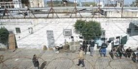 أسرى النقب سيضربون ليوم واحد ويعطون اللجنة المفاوضة 10 أيام للاستجابة لمطالبهم