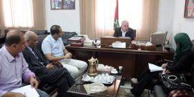 قلقيلية : المحافظ يلتقي وفدا من جمعية إبداع الشباب