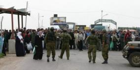 الاحتلال يعتقل ثلاثة ناشطين في مقاومة الاستيطان على حاجز 'الكونتينر'