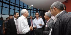 الوكالة الأمريكية تقيم إفطار مع أهالي قرية قلقس احتفاءً بافتتاح مدرسة الذكور