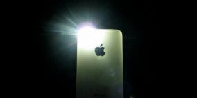 آبل تجهز لدعم تقنية الإنترنت الثورية Li-Fi في هواتف آيفون