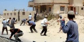 مستوطنون يحاولون اقتحام قرية المغير شرق رام الله