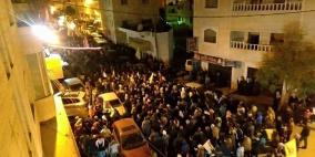 تشييع جثمان الشهيد ادعيس في قرية بيت عمرا جنوب الخليل