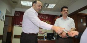 جمعية التضامن الخيرية تقوم بتوزيع مبالغ مالية على العائلات المحتاجة في مدينة نابلس