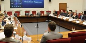 تشكيل لجنة فلسطينية روسية لتفعيل العلاقات الاقتصادية والتجارية