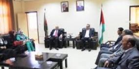 محافظ سلفيت يلتقي رئيس ديوان الرقابة المالية والإدارية