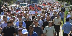 تعليق الدراسة واعتصامات في مدارس الأونروا بغزة اليوم