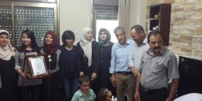 فرح وحزن في آن