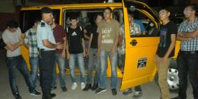 الشرطة تضبط مركبة بحمولة 7 ركاب بداخلها 13 راكب في طولكرم