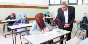 قلقيلية: المحافظ يتفقد قاعات الثانوية العامة