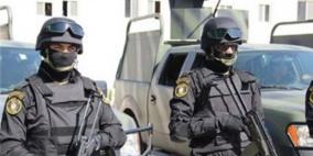 مقتل مواطن خلال اشتباك للأجهزة الامنية مع مسلحين جنوب الخليل